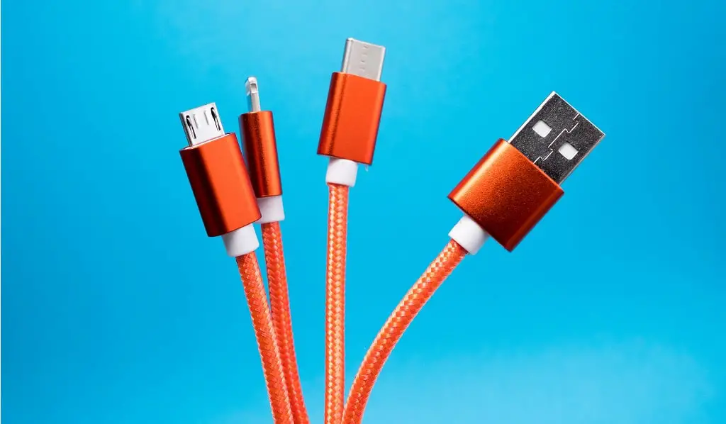 headphones with connector