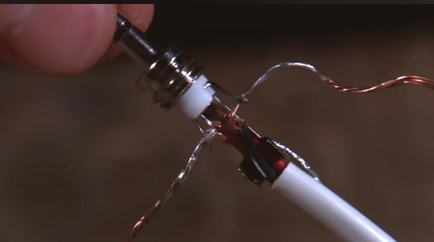 How to Solder Headphone Wires to Jack